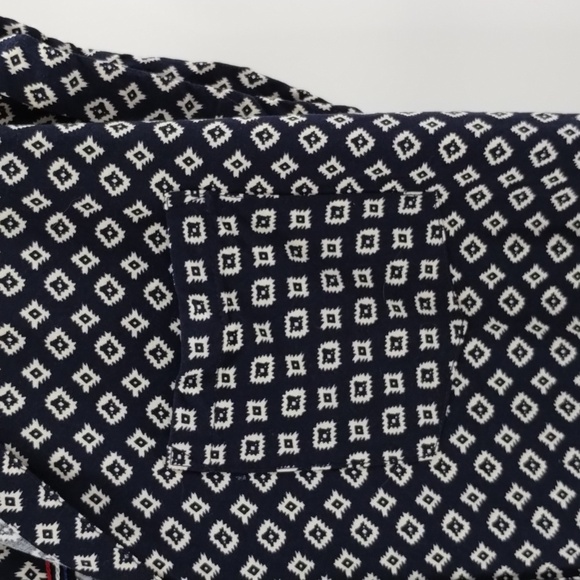 Jachs Girlfriend size large button down short sleeve navy and white collard - Picture 4 of 8